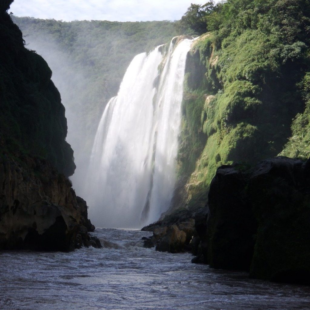 tamul waterfall